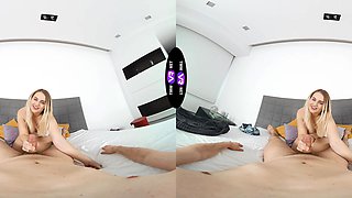 Czech hottie Kristy Waterfall enjoys sex with her handsome fella