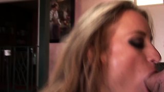 Milf model in corsage gets fucked with perfect tits