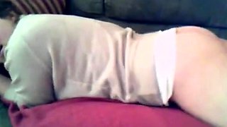 Sexy Babe Rides the Couch