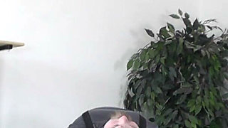 Bonnie Dolce Has Fun on the Slave's Face