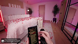 Sexy Redhead Stepdaughter Sucks And Fucks Hard In Taboo Ffm Threesome With Sophia Locke, Stella Luxx And August Skye