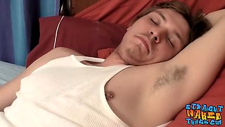 STRAIGHT NAKED THUGS - Natural dude Noah Radford masturbates and uses flesh light