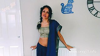 Sexy Indian Sister Strips From Saree And Bares Perfect Natural Shaved Body