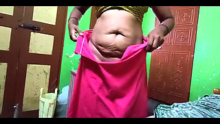 Ammu Showing Big Boobs and Changing the Saree