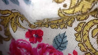 Padosi stepbrother ki wife ki thand mein Kamal Ke andar leach chut Kali Chut Ki chudai