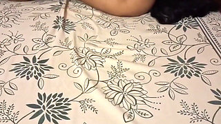 Flat Owner Fucks Innocent Bhabhi