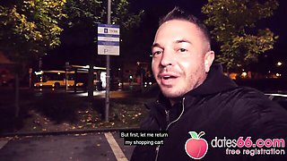 Fine-looking Liz de Lane at POV movie