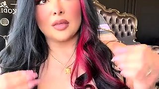 Big boobs milf masturbates with her dildo
