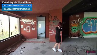 Public Risky Sex: Redhead Amateur Fucked Hard by Stranger in Outdoor Voyeur Scene