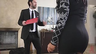 Raven Hart - The Made Wife