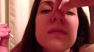 Leena Mae - q Tip Nose Pick