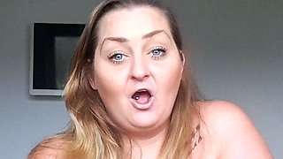 Big boobs milf masturbates with her dildo