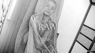 Sarah in Raw - MPL Studios