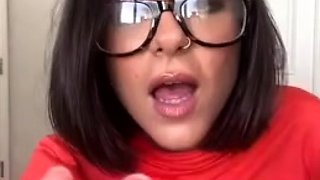 Velma - big ass pov model webcam