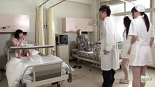 Watch funny chickfriend's clip