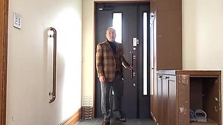 Sixty-Year-Old Widow's Son-in-Law Temptation: Asian Mature Stepmother x1x791326E7D33373EDBC
