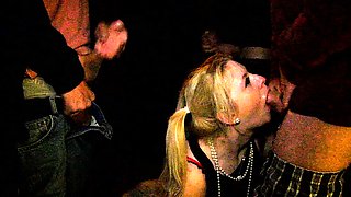 Amateur teen blowjob and cumshot from a guy