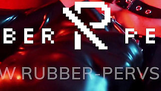 Challenging electro session for the Rubber Slut from Germany