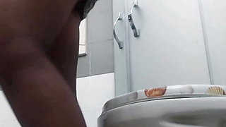 Ablam Banyodan Cikiyor Kendini Kameraya Aliyor Turkish ifsa