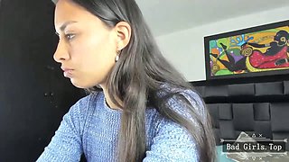 Skinny Small-Tits Latina Piercing Webcam Solo