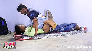 Desi Tamil College Cutie Gets Fucked Hard On The Floor In Store Room - Amateur Homemade Cumshot