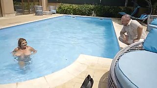 Big Tits Full Movie - Ashley Cumstar & Busty MILF Cathy_B in Outdoor Pool Sex