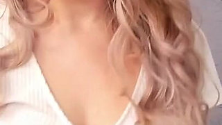 A Blonde Latina with a Big Butt Just Wants to Get Fucked in Her Room Every Morning