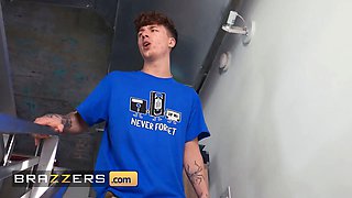 Brazzers - nasty Ashley Alexander’s cheating cravings lead to hot porno with her boyfriend's daddy