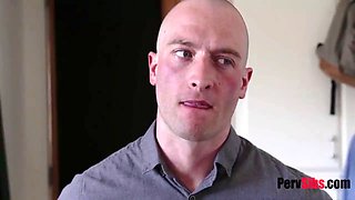 Keeping while we use his laptop- April Aniston & Vienna Rose