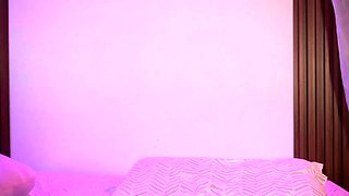 Solo hoe spreading ass and pussy after toying masturbation