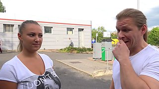 Take Van - Krystal Swift -Curvy Hottie Shake Monster