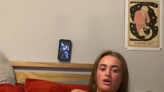 Watch this horny emo student fingers slipping deeper and moans heavily