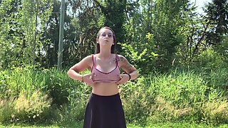 Teen Public Flashing And Masturbating In A Park