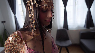 Breiny Zoe - Awake Your Mystic Ägyptian Goddess
