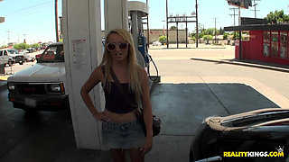 Reality Kings - Flirty Blonde Carmen Callaway Bounces Her Bubble Butt on Big Dick
