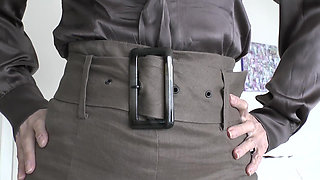 Exciting Belt Fitting with a Linen Skirt, Part 1, Lady Victoria Valente