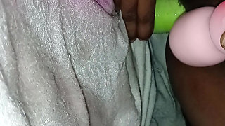 Sexy bhabhi ko louki se bahut maja aaya