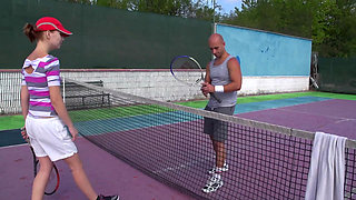 Tennis Game with Extra Fun for Electra Angel