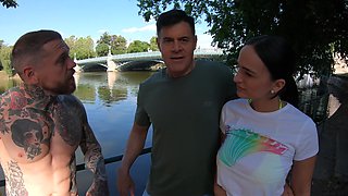 4some sex with Kira Queen, Matt Bird, Claudia Bavel and Porno Dan