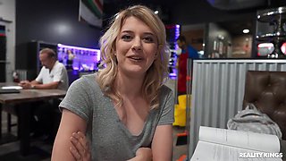 Perverted Spinner Incredible Xxx Clip - Alex Jones And Dez Hansen