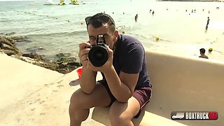 Brunette babe aysha aggrees a free massage at beach