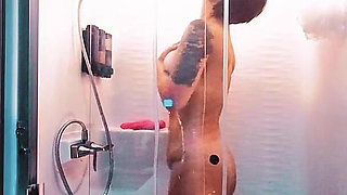 Indigo Rose Gets Solo Shower Time
