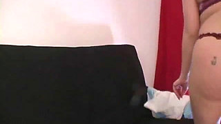 Jessica Gives a Nice Handjob