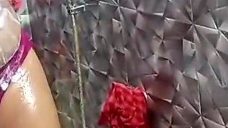 Hot Indian School Girl Viral Mms, School Girl Full Naked Taking a Shower in the Bathroom Homemade Video