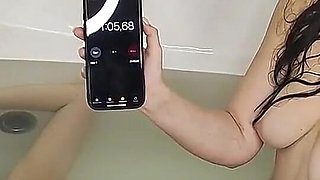 Underwater Breath Holding Challenge with My Girlfriend