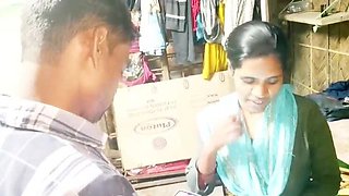 Desi Indian Bhabhi First Time Real Test - Amazing Homemade Chudai Video in Doggy Style