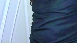 I Let Them Study and the Naughty Girl Went to Give Her Ass