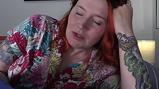 Playful Summer shares sensual sex lesson with eager partner