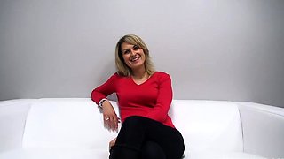 Amateur Horny Blonde Masturbates with Beer More webcamgirls