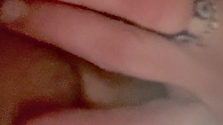 Playing with my pussy, Solo squirt mission